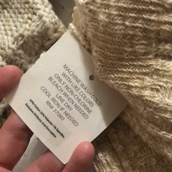 Catos and Claire’s brand leg warmers - Picture 4 of 9